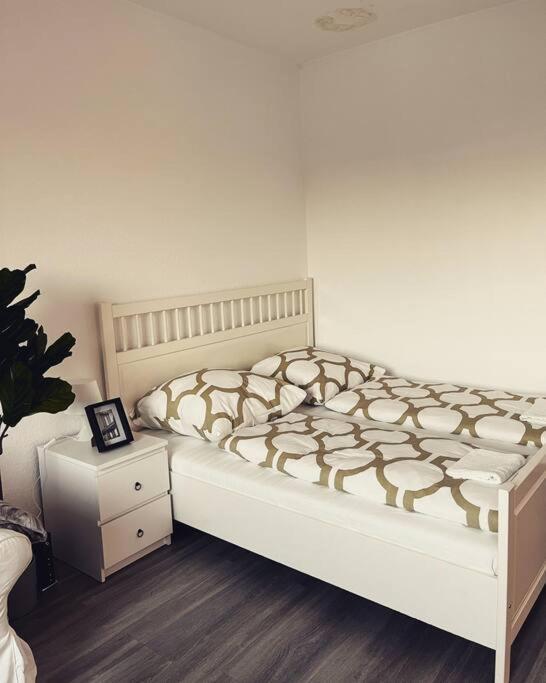 Wunderschoene 3-Zimmer Wohnung Fuer 6 Personen BRE Buitenkant foto